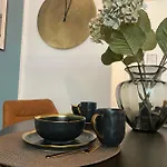Pure - For Up To 5 Guests Near Uber Arena, Central, Stylish Lejlighedshotel Berlin