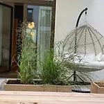 Pure - For Up To 5 Guests Near Uber Arena, Central, Stylish Lejlighedshotel Berlin
