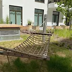 Aparthotel Pure - For Up To 5 Guests Near Uber Arena, Central, Stylish 4*