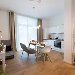 Pure - For Up To 5 Guests Near Uber Arena, Central, Stylish