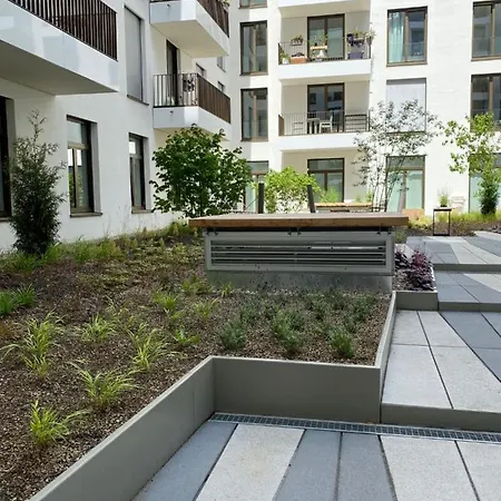 Апарт-отель Pure - Luxury At Pure Living In Center 4*