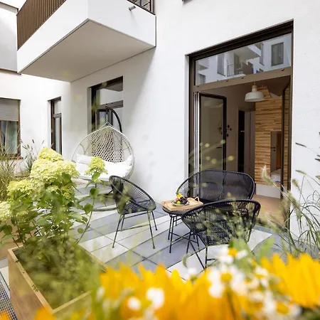 Pure - Luxury At Pure Living In Center Апарт-отель 4*