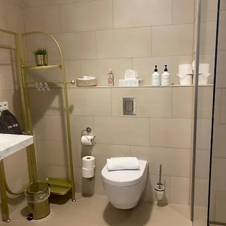 Апарт-отель Pure - Luxury At Pure Living In Center