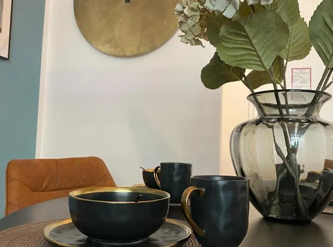 Pure - For Up To 5 Guests Near Uber Arena, Central, Stylish Hotel apartamentowy Berlin