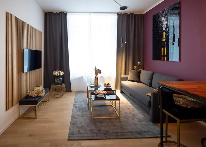 Pure - For Up To 5 Guests Near Uber Arena, Central, Stylish