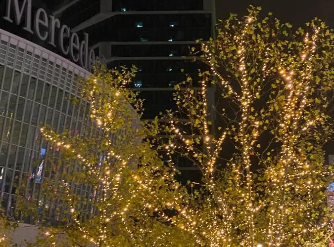 Pure - For Up To 5 Guests Near Uber Arena, Central, Stylish Apart-hotel