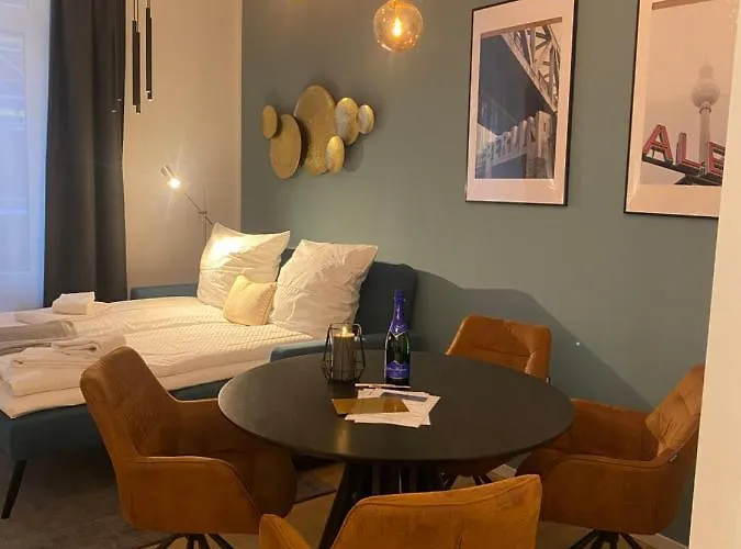 Aparthotel Pure - Luxury At Pure Living In Center 4*