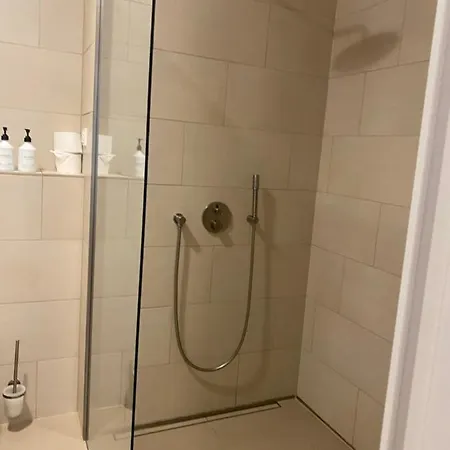 Pure - Luxury At Pure Living In Center