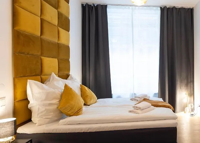 Pure - Luxury At Pure Living In Center