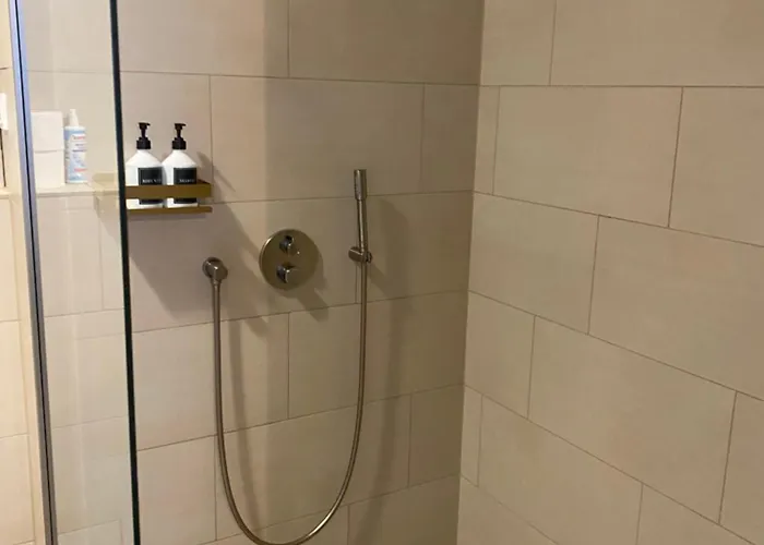 Pure - Luxury At Pure Living In Center